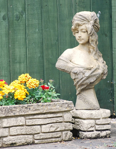 Bohemia Bust
