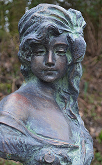 Bohemia Bust