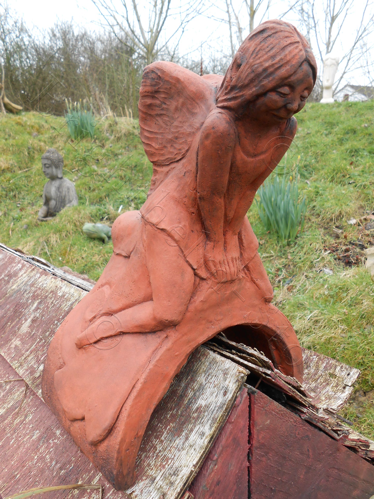 Fairy Half Round Roof Finial