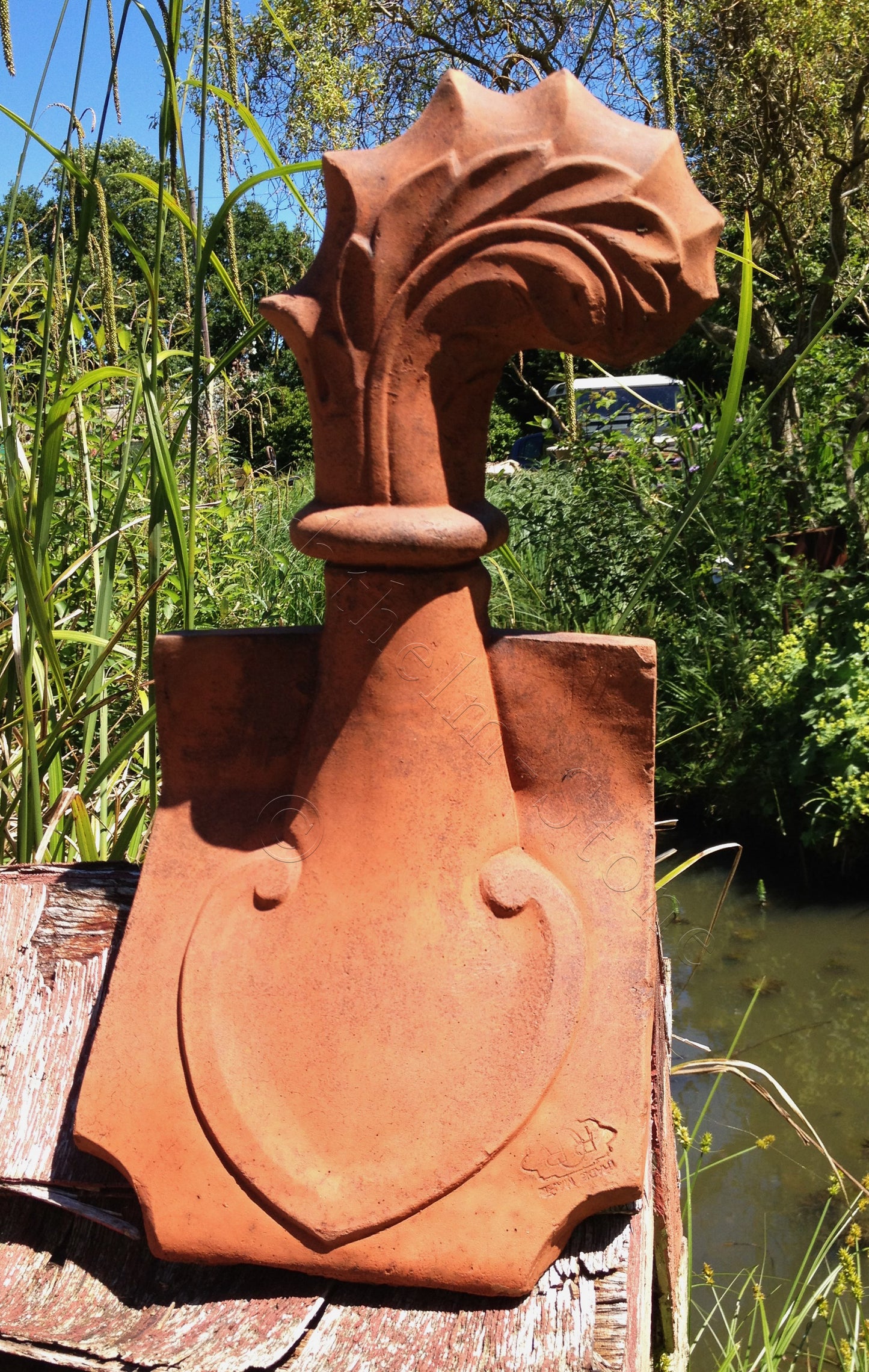 Laurel Angled Roof Finial