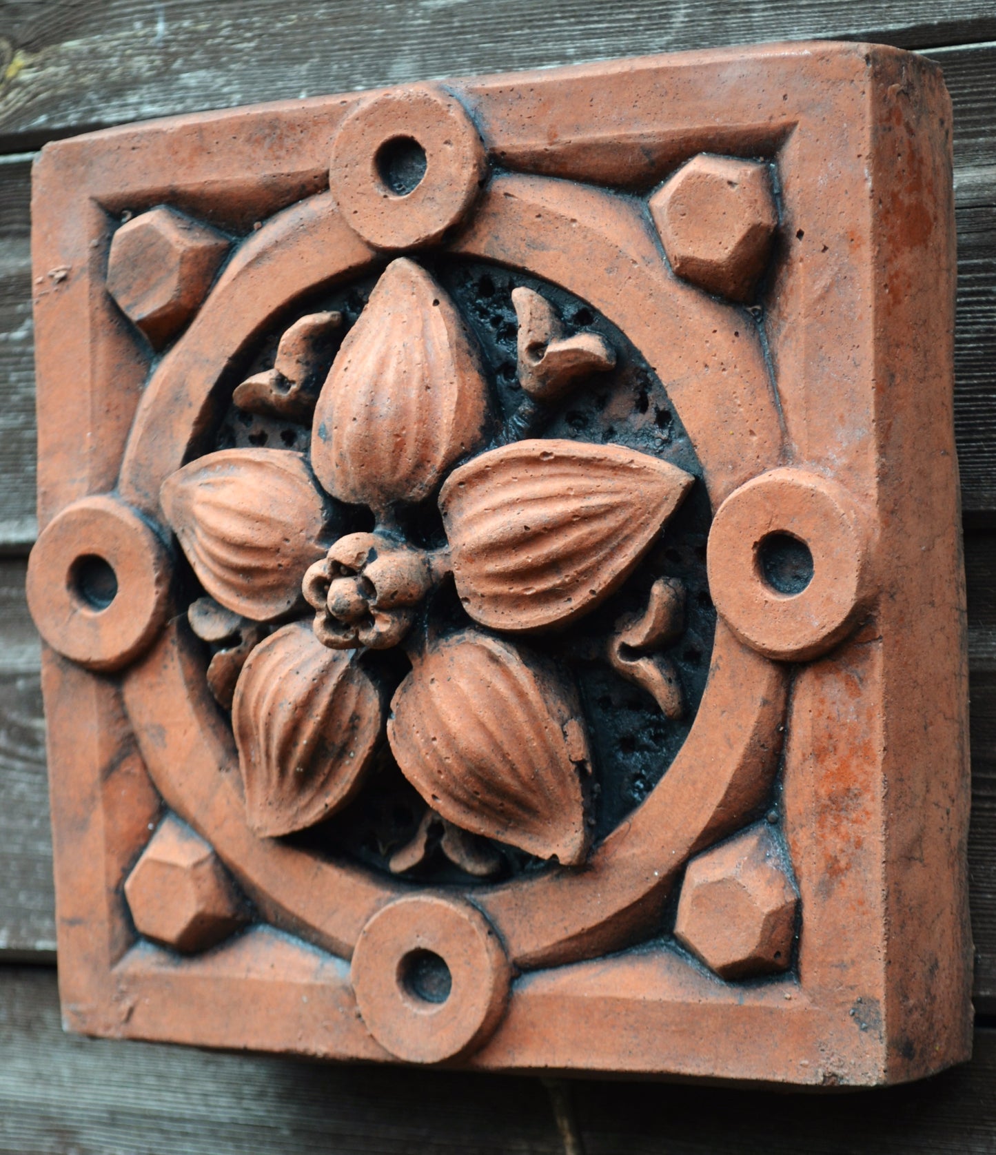 Lily Decorative Brick