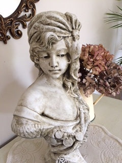 Bohemia Bust