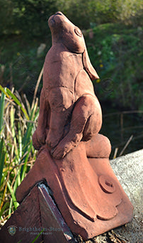 Hare Angled Roof Finial