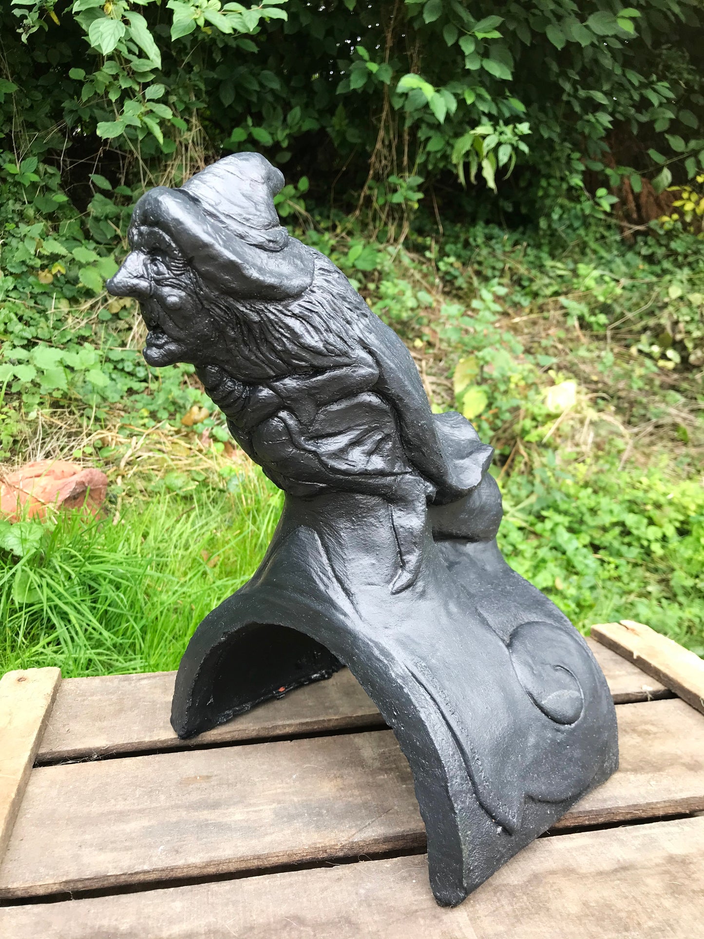 Witch Half Round Roof Finial