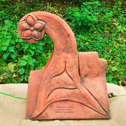 Winchester Swan Neck Angled Roof Finial