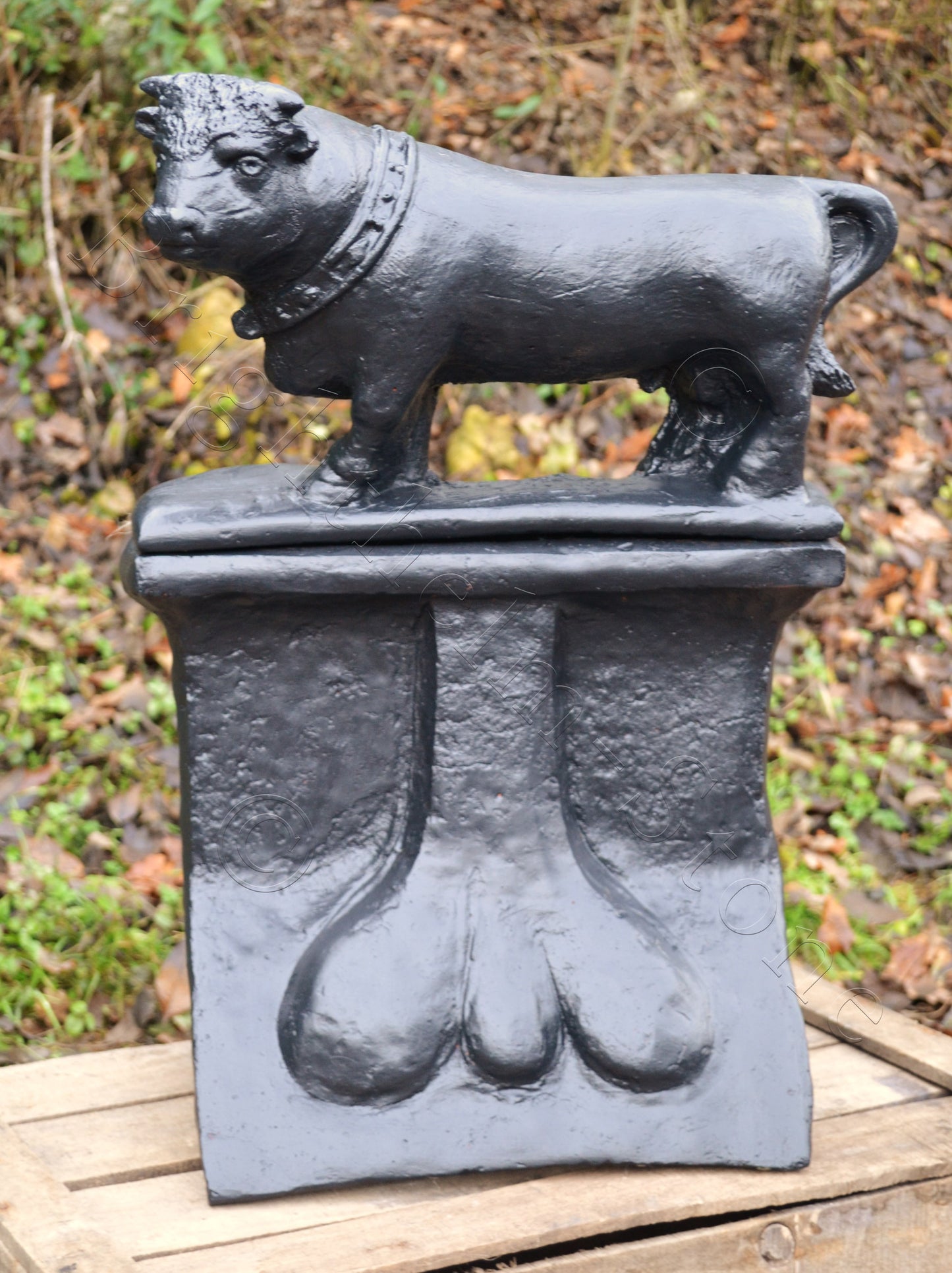 Bull Angled Roof Finial