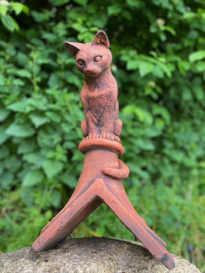 Curious Cat Angled Roof Finial