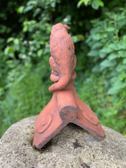 Curious Cat Angled Roof Finial