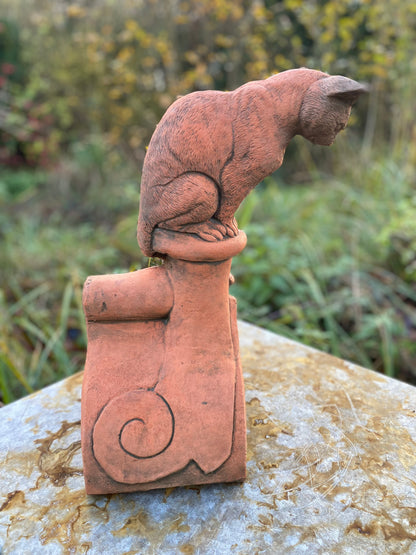 Curious Cat Half Round Roof Finial