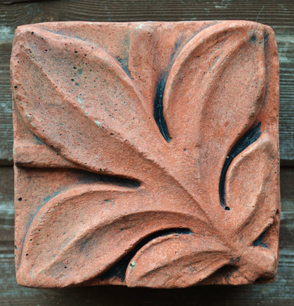 Single Leaf Decorative Brick