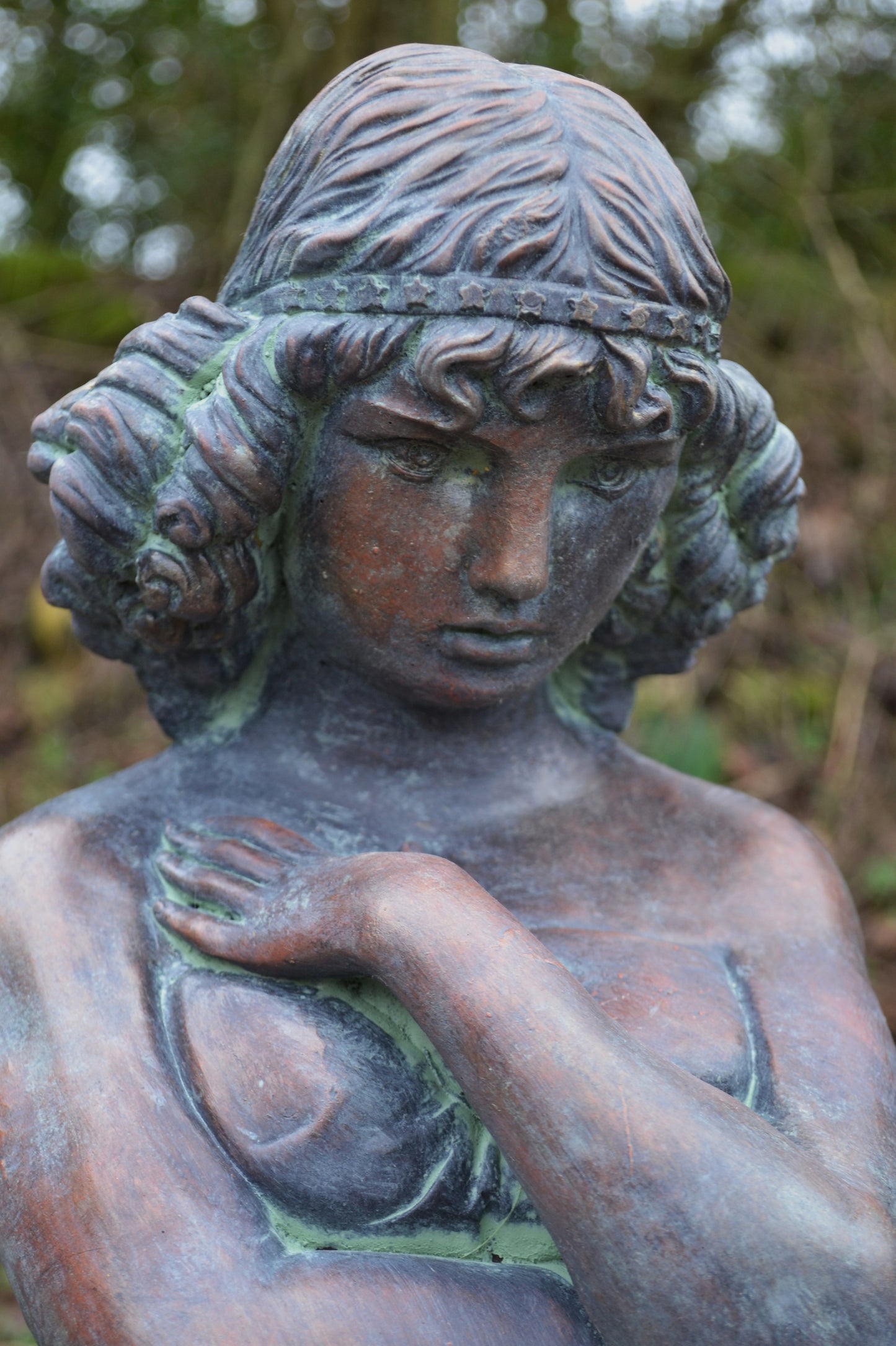 Minnie Bust