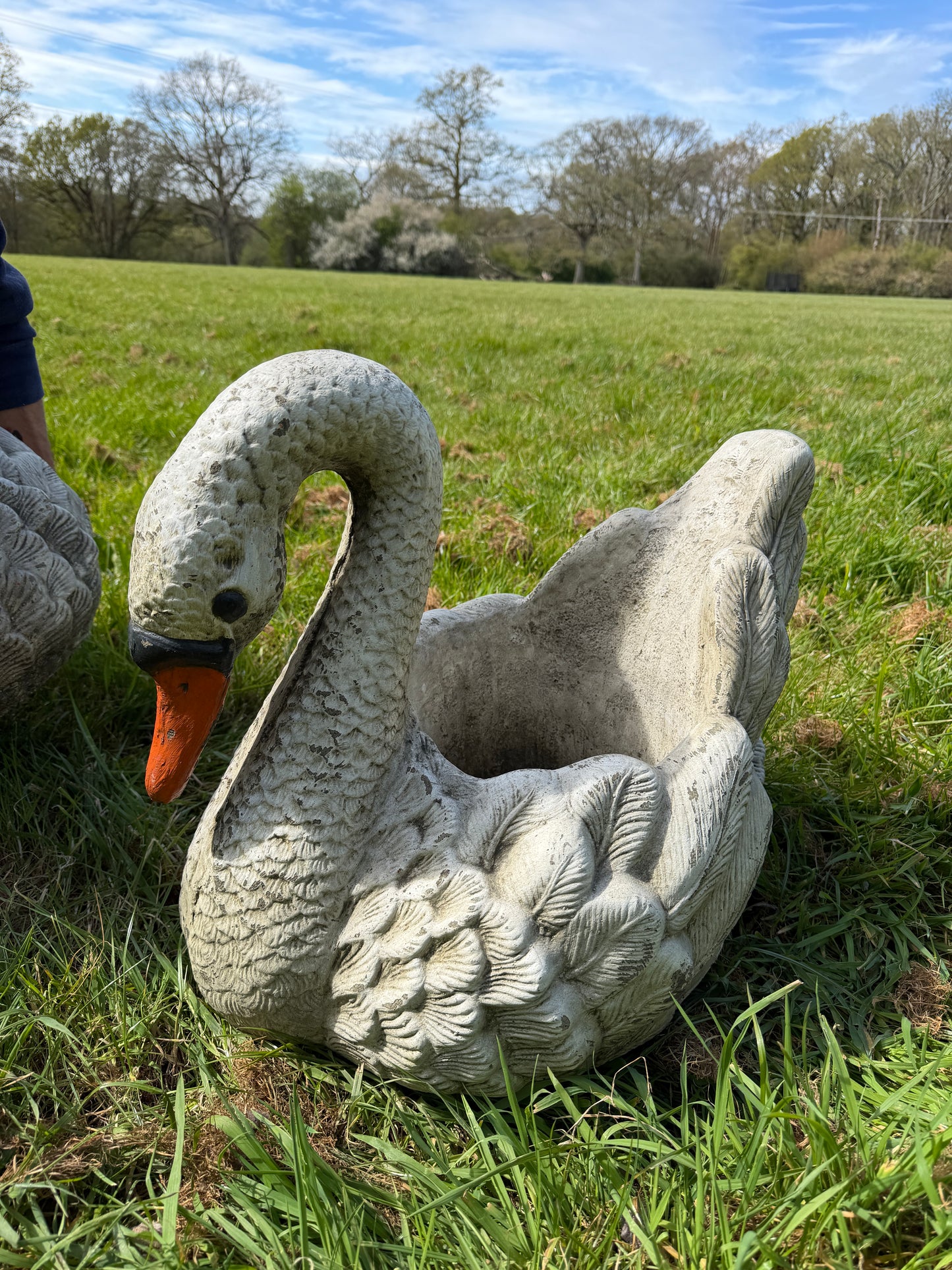 Large Swan Planter Pair
