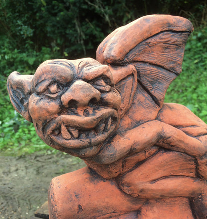 Mooning Gargoyle Angled Roof Finial