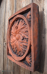 Gothic Oak Leaf Decorative Brick