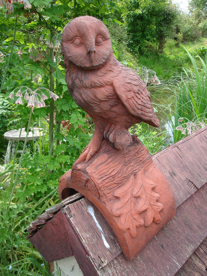 Owl Half Round Roof Finial
