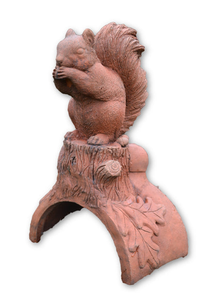 Squirrel Half Round Roof Finial