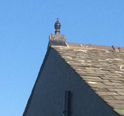 Canterbury Ball Angled Roof Finial