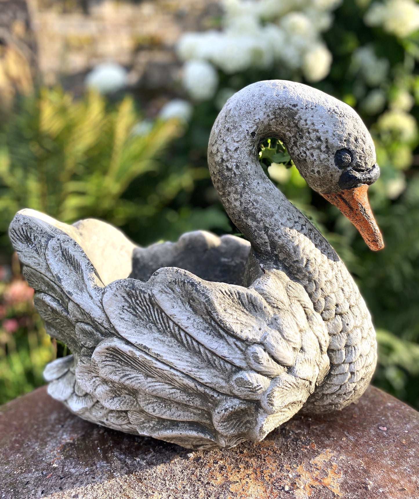 Swan vintage style planter