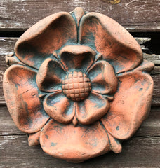Tudor Rose Round Decorative Brick