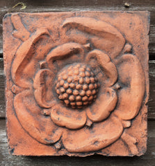 Tudor Rose Square Decorative Brick