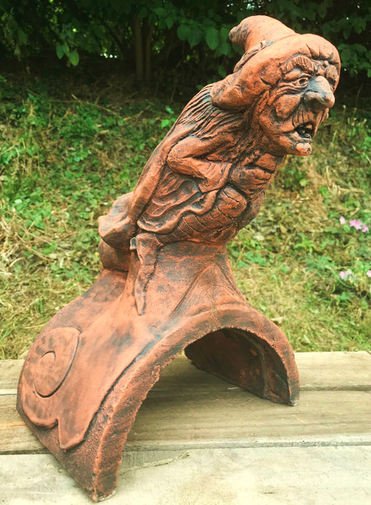 Witch Half Round Roof Finial