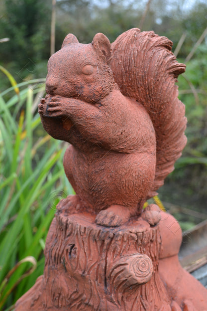 Squirrel Half Round Roof Finial